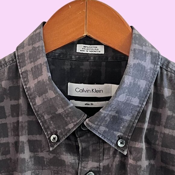 Calvin Klein Shirt Mens L Slim Fit Black Purple Plaid Button Down Short Sleeve - Picture 2 of 9